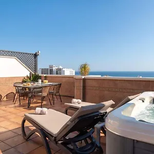 https://stunning-penthouse-in-the-centre-of-nerja.1costadelsol.com
